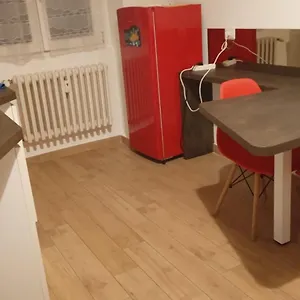 fully-equipped-and-renovated-design-studio.italymilanhotels.net/